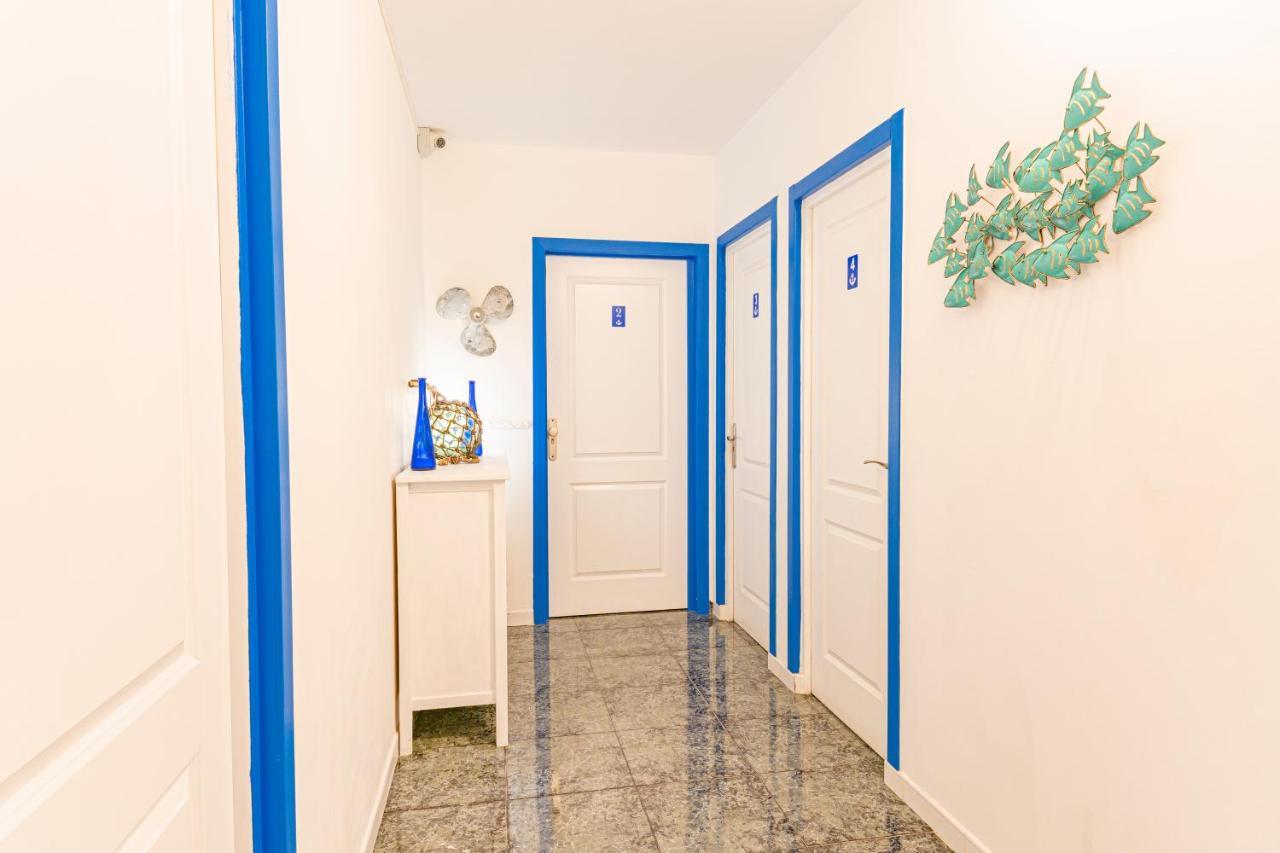 Hostel Neon Tenerife Guaza エクステリア 写真